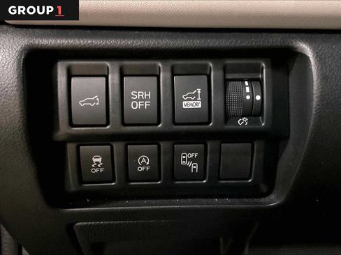 Used 2023 Subaru Forester Limited AWD/4WD image 34