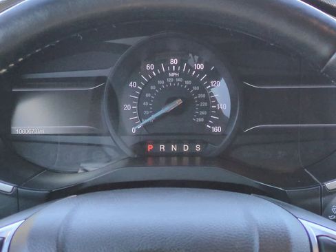 Used 2020 Ford Edge SEL w/ Convenience Package image 31