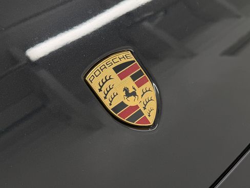 Certified 2022 Porsche 911 Targa 4S image 60