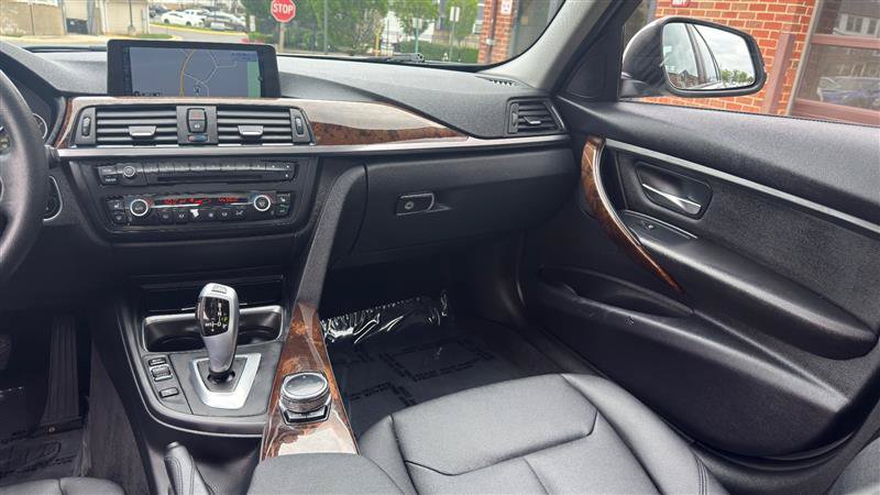 Used 2014 BMW 328i xDrive Sedan AWD/4WD image 27