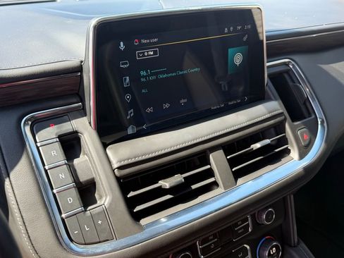 Used 2023 Chevrolet Tahoe Z71 w/ Luxury Package image 41