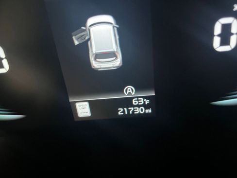 Used 2025 Kia Soul LX w/ LX Technology Package image 40