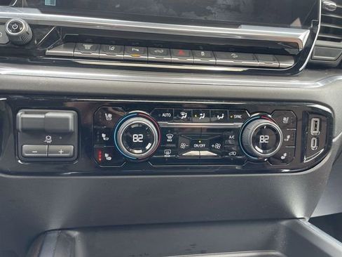 Certified 2025 Chevrolet Silverado 2500 High Country w/ Technology Package AWD/4WD image 19