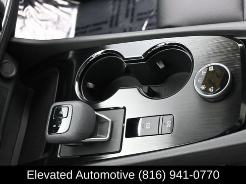 Used 2024 Nissan Rogue SV w/ SV Premium Package AWD/4WD image 21