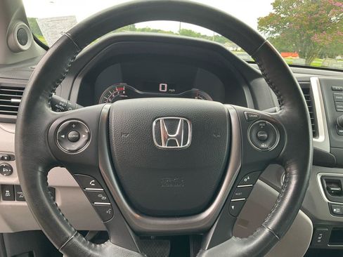 Used 2017 Honda Ridgeline RTL image 25
