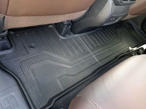 Certified 2024 Honda Passport EX-L image 35