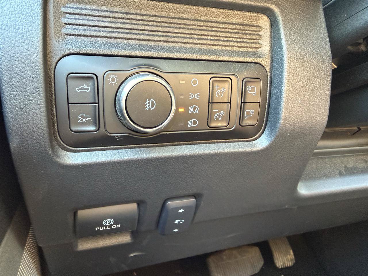 Used 2026 Ford F250 Lariat AWD/4WD image 15