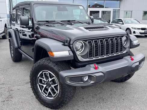 Used 2026 Jeep Wrangler Unlimited Rubicon AWD/4WD image 1