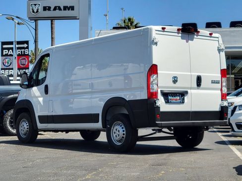 New 2026 RAM ProMaster 2500 FWD image 2