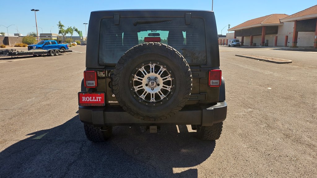 Used 2016 Jeep Wrangler Sport w/ Connectivity Group AWD/4WD image 10