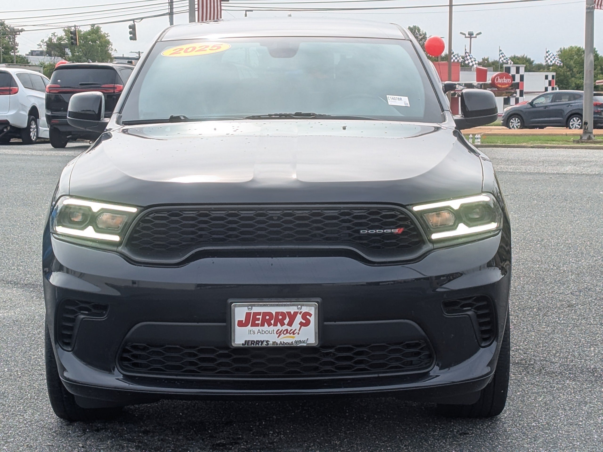 Used 2025 Dodge Durango GT AWD/4WD image 2
