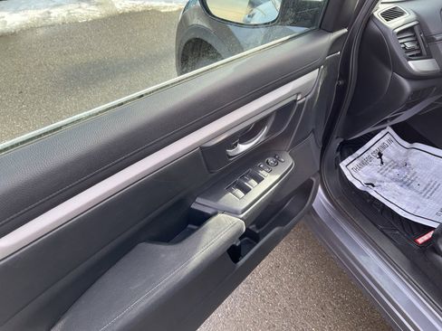Used 2019 Honda CR-V LX image 8