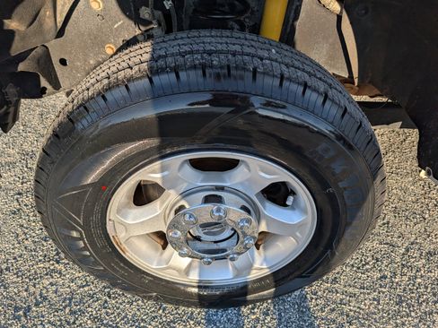 Used 2016 Ford F250 XL w/ Power Equipment Group image 12