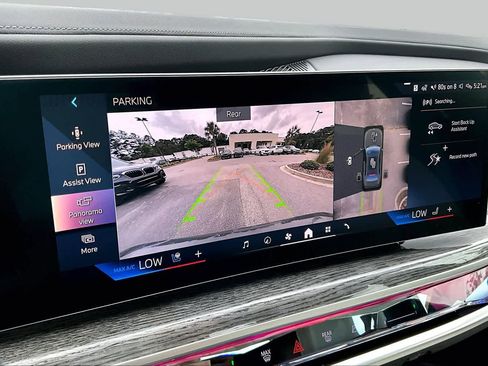 Certified 2026 BMW 740i xDrive AWD/4WD image 27