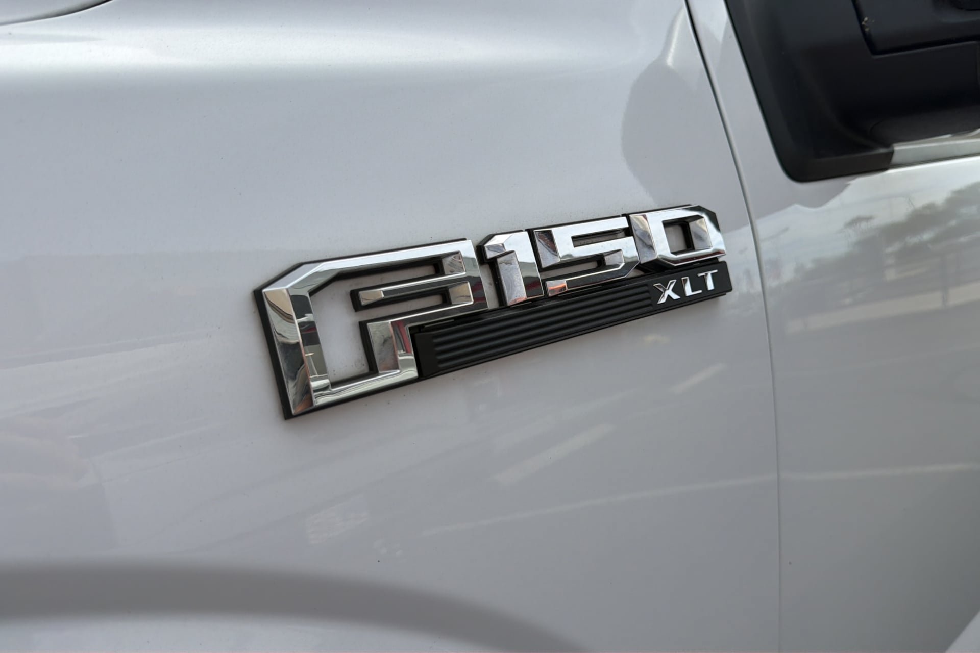 Used 2017 Ford F150 XLT AWD/4WD image 40