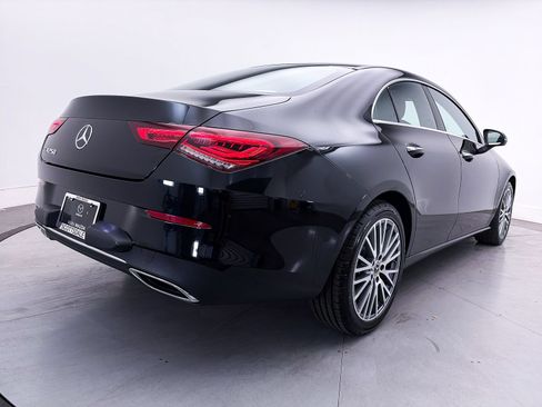 Used 2023 Mercedes-Benz CLA 250 w/ Premium Package image 16