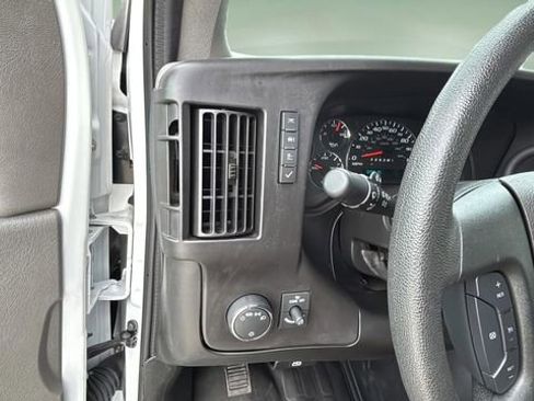 Used 2024 GMC Savana 2500 w/ Driver Convenience Package RWD image 23