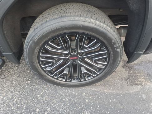 Used 2022 GMC Sierra 1500 Denali w/ Driver Alert Package II image 7