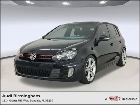 Used 2013 Volkswagen Golf 4-Door image 1