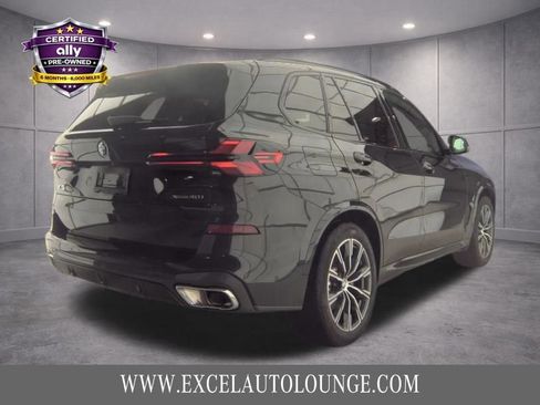 Used 2024 BMW X5 xDrive40i w/ M Sport Package image 5