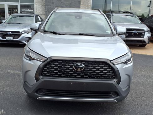 Used 2022 Toyota Corolla Cross LE AWD/4WD image 19