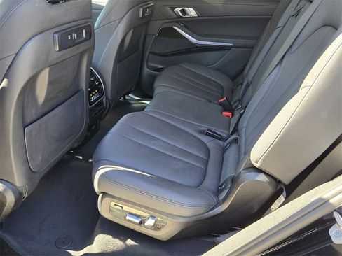 Used 2021 BMW X7 xDrive40i w/ Parking Assistance Package image 12