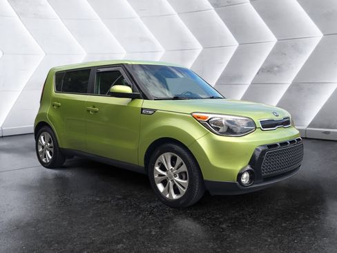 Used 2016 Kia Soul + w/ Audio Package FWD image 7