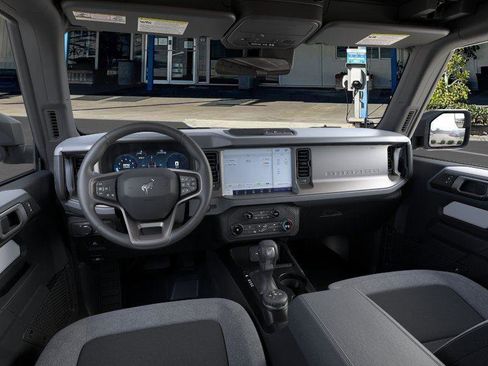 New 2026 Ford Bronco 2-Door AWD/4WD image 9
