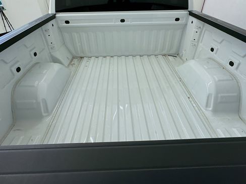 Used 2024 GMC Sierra 1500 Elevation image 30