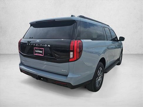 New 2026 Ford Expedition Max Active RWD image 5