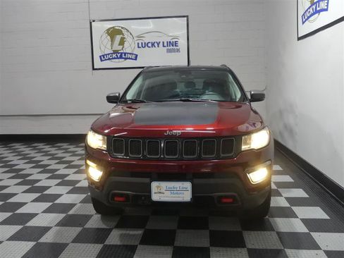 Used 2021 Jeep Compass Trailhawk AWD/4WD image 2