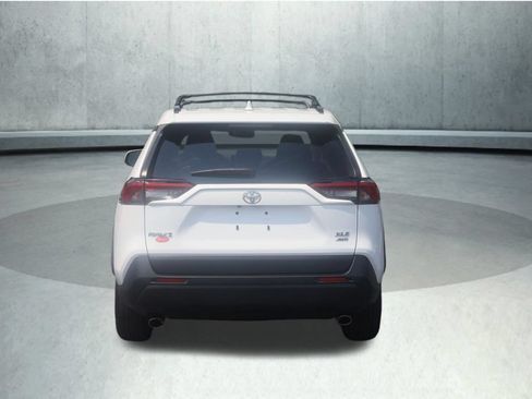Certified 2024 Toyota RAV4 XLE w/ Convenience Package AWD/4WD image 17