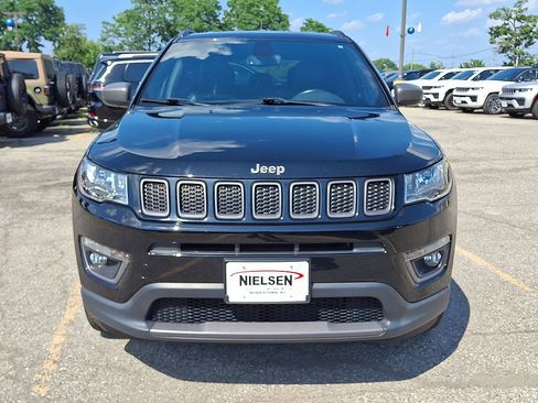 Certified 2021 Jeep Compass Latitude AWD/4WD image 35