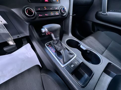 Used 2019 Kia Sportage LX FWD image 30