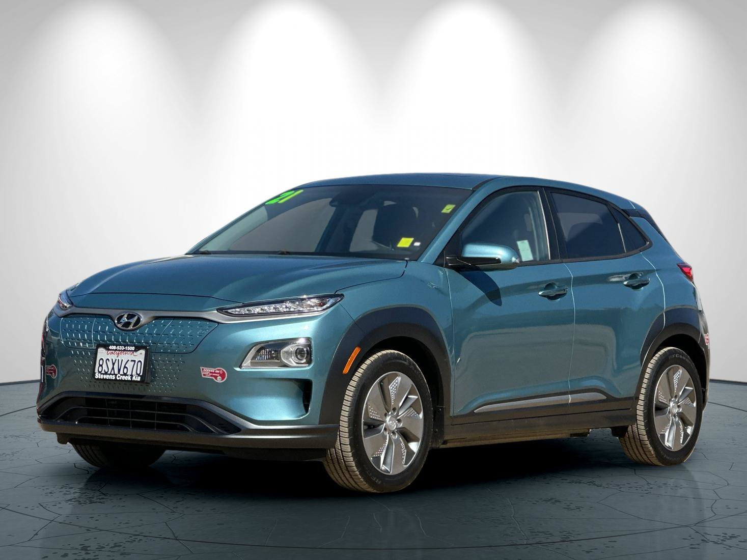 Used 2021 Hyundai Kona Limited w/ Cargo Package FWD image 8