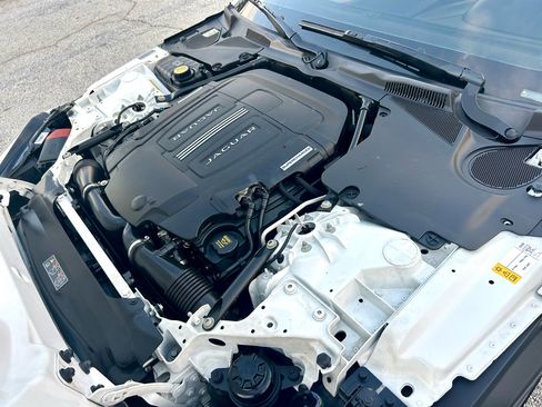 Used 2014 Jaguar F-TYPE S image 24