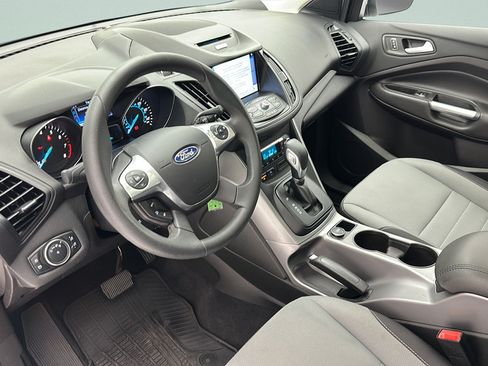 Used 2016 Ford Escape SE w/ Equipment Group 201A AWD/4WD image 12