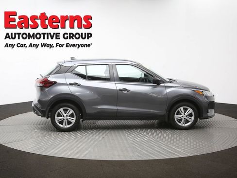 Used 2023 Nissan Kicks S image 45