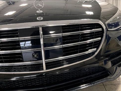 Used 2022 Mercedes-Benz S 500 4MATIC image 32