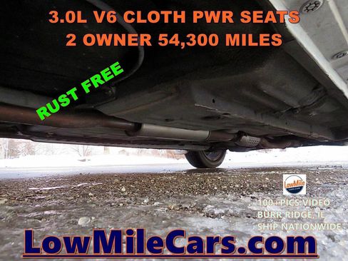 Used 2000 Toyota Solara SE image 2