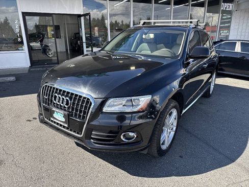 Used 2017 Audi Q5 2.0T Premium Plus w/ Technology Package AWD/4WD image 1