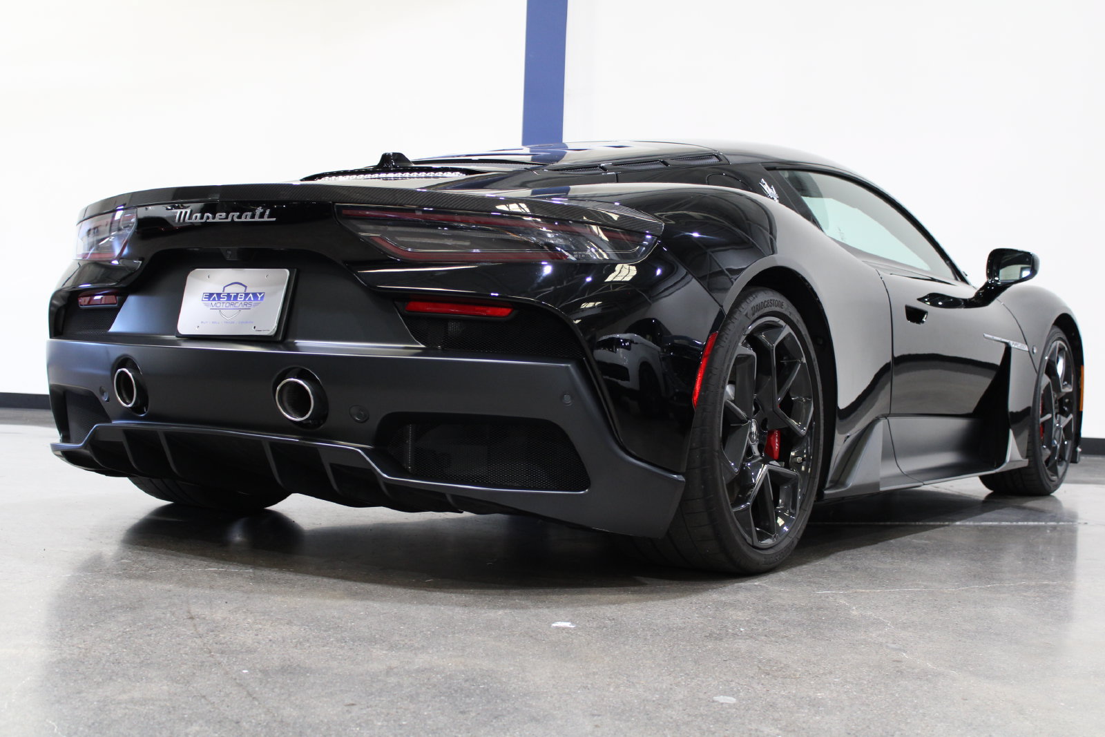 Used 2022 Maserati MC20 Coupe RWD image 21