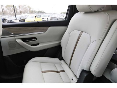 Certified 2025 MAZDA CX-90 Plug-In Hybrid w/ Premium Plus image 9