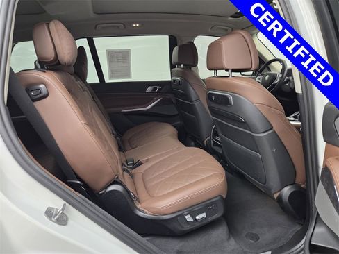 Certified 2023 BMW X7 xDrive40i w/ Premium Package image 17