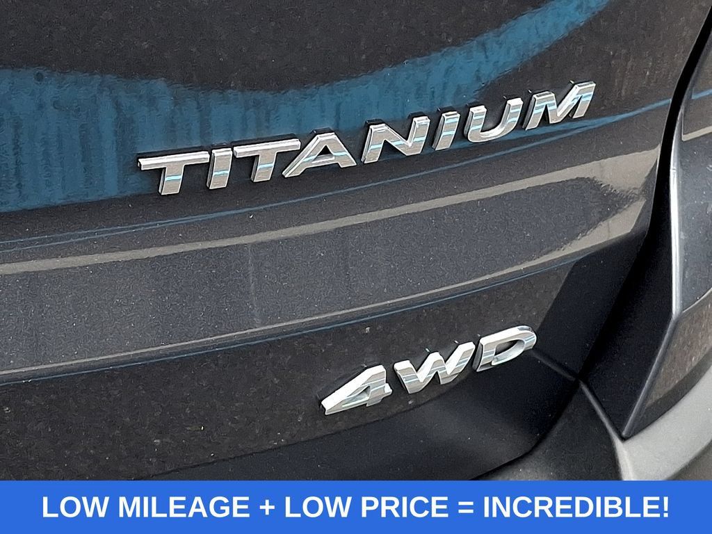 Used 2019 Ford EcoSport Titanium AWD/4WD image 32