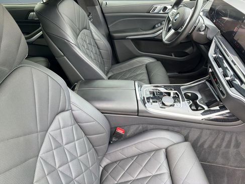 Certified 2023 BMW X7 xDrive40i w/ M Sport Package AWD/4WD image 31