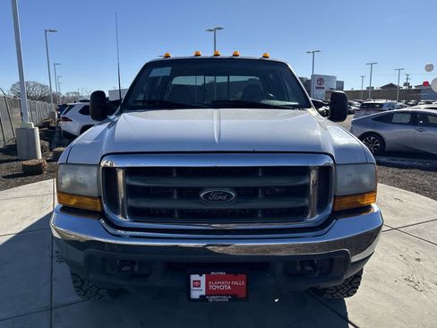 Used 1999 Ford F350 Lariat image 3