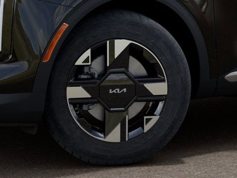 New 2026 Kia Sportage LX image 9