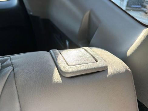 Used 2022 Honda CR-V EX-L image 20