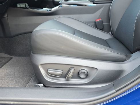 New 2026 Toyota Prius XLE FWD image 28